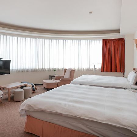 Herkang Hotel Đài Trung Ngoại thất bức ảnh